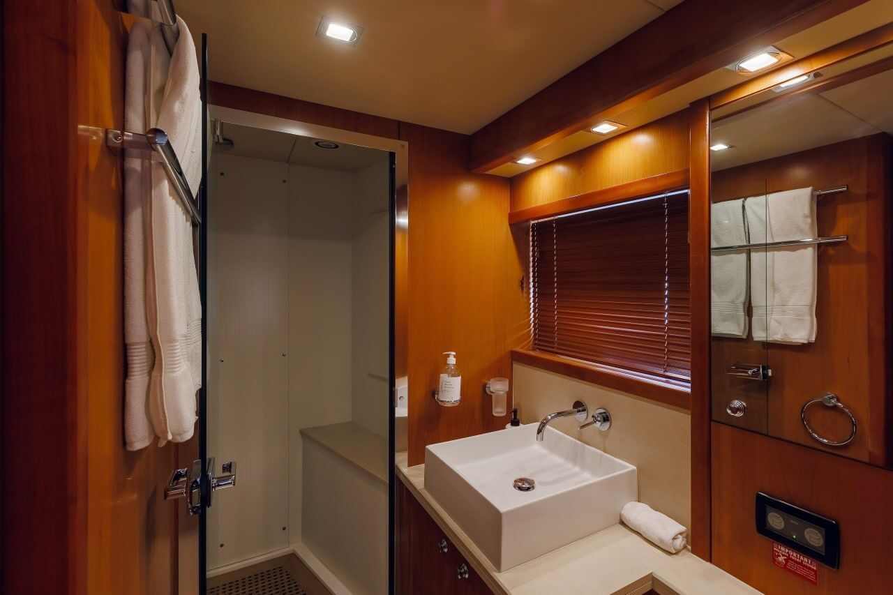 108 sunseeker18