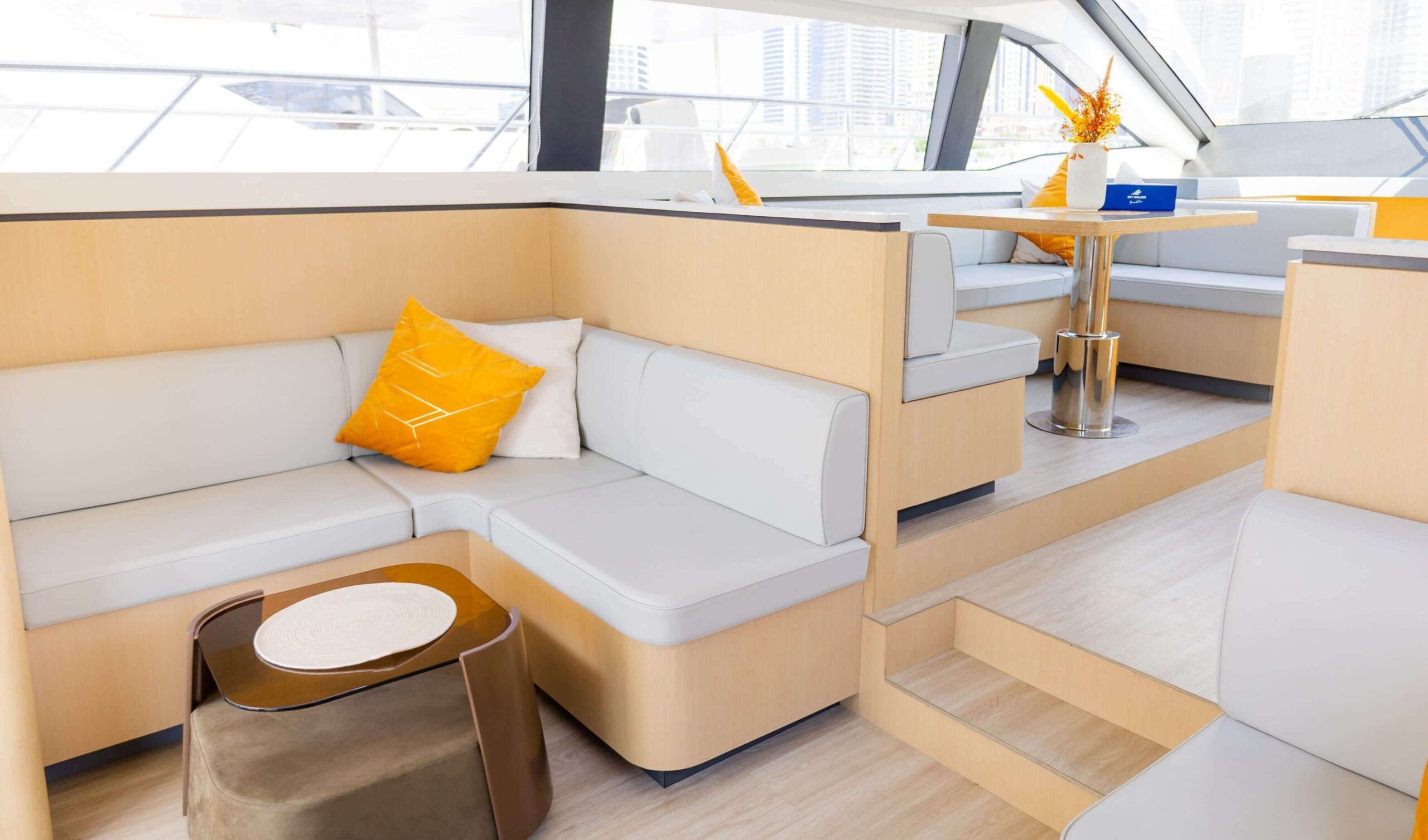52’ OXO UNO NEO images