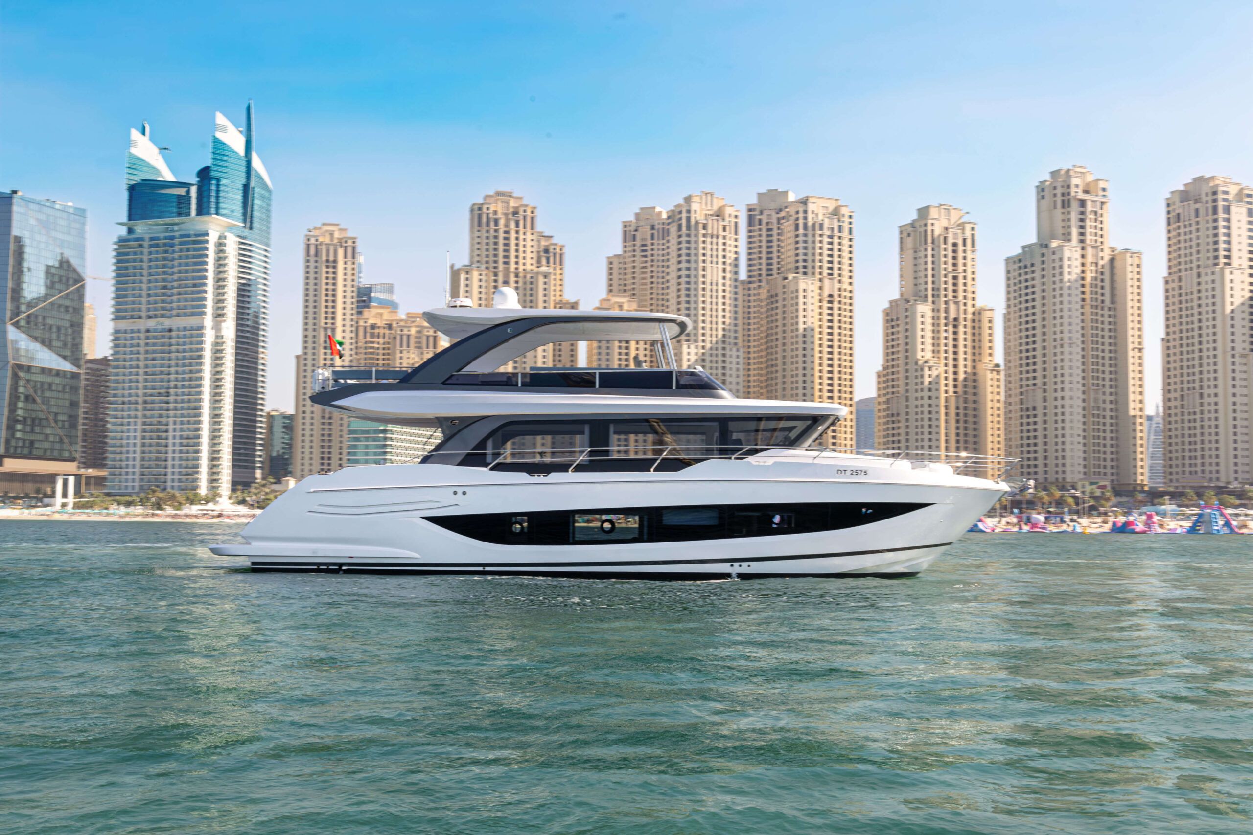 63ft Exterior