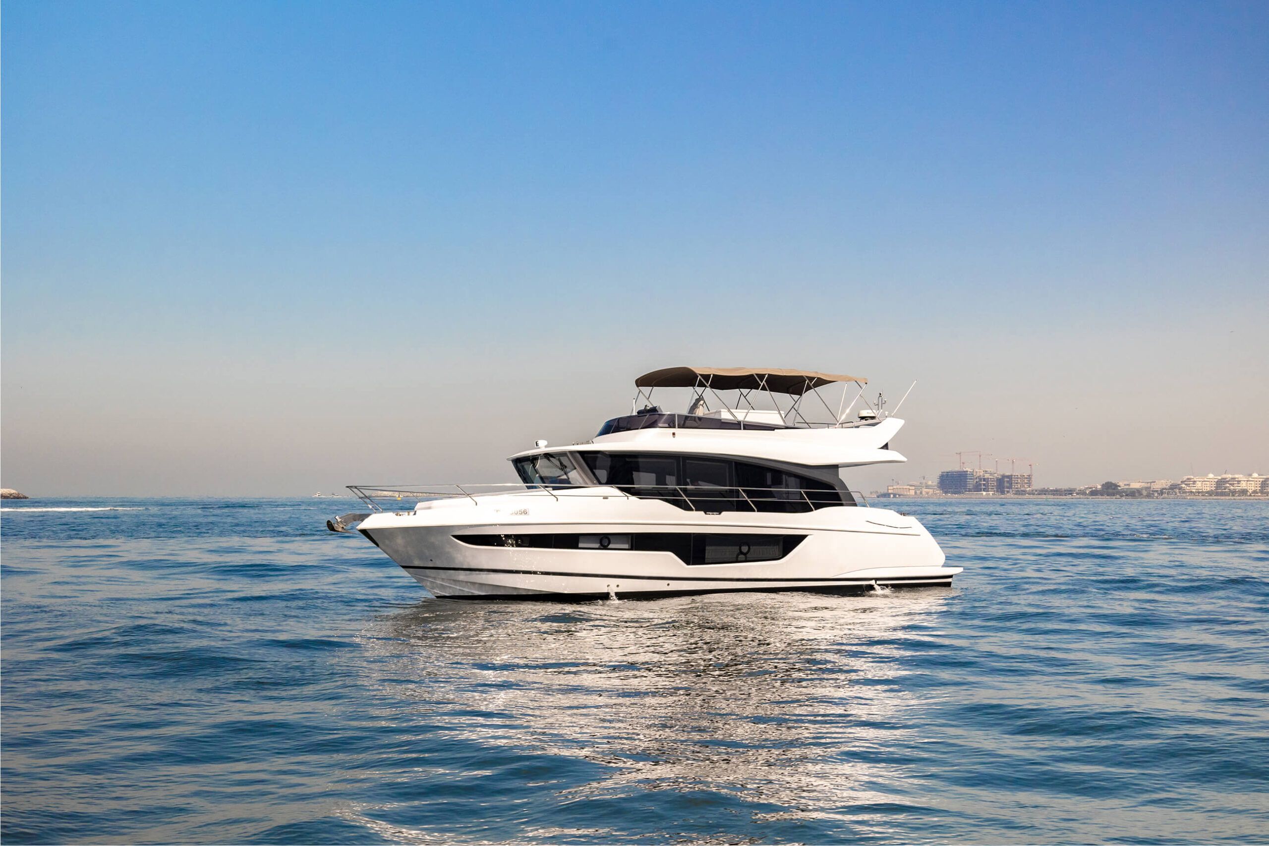 Fly 56 Exterior