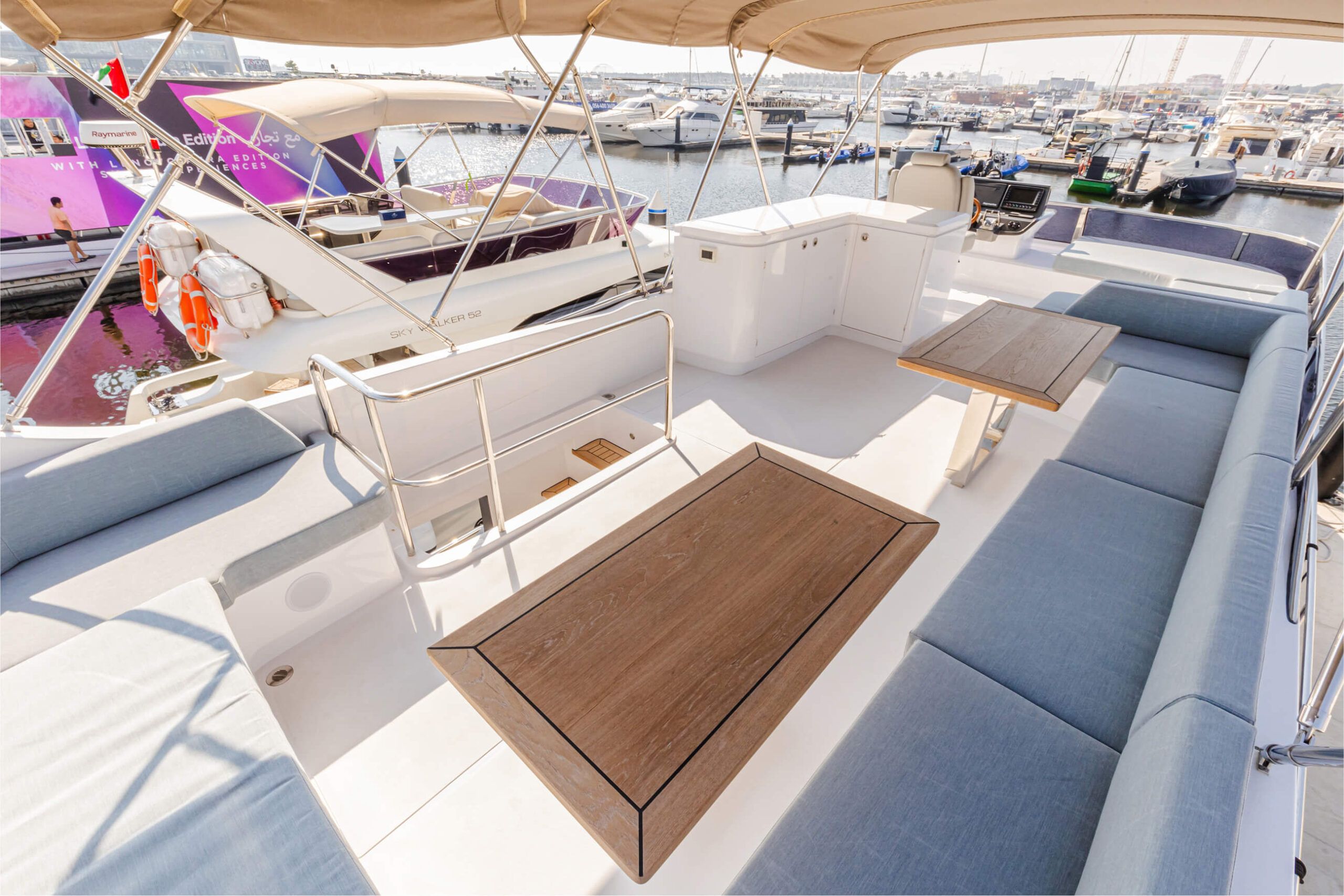 Flybridge