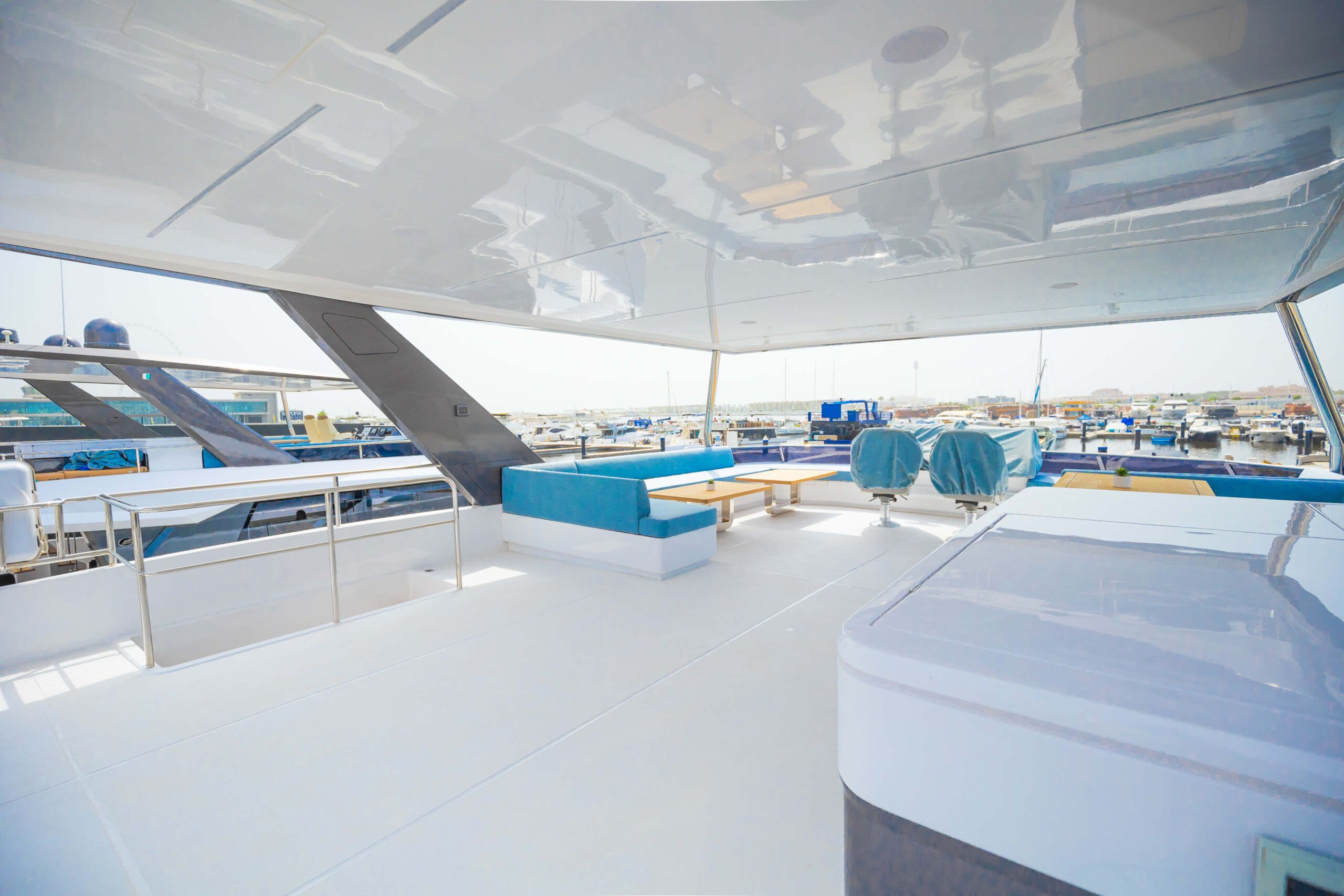 Flybridge 2 60'Volare