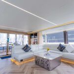 Saloon 2 60'Volare