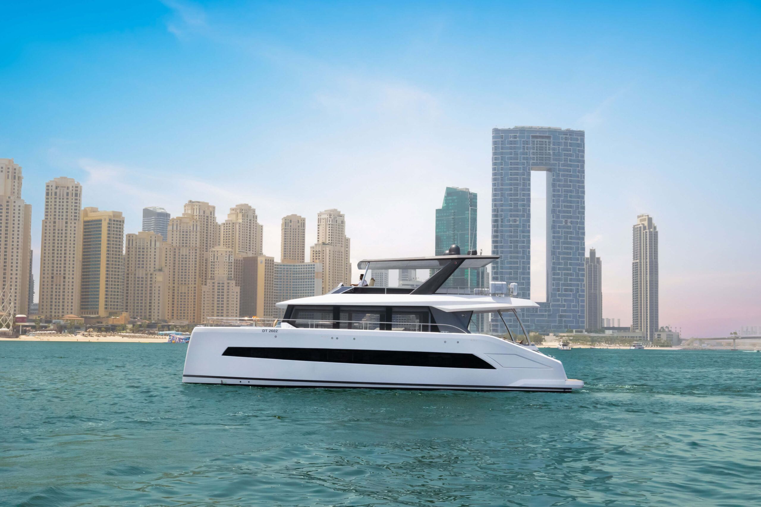 Volare Exterior 1 60'Volare